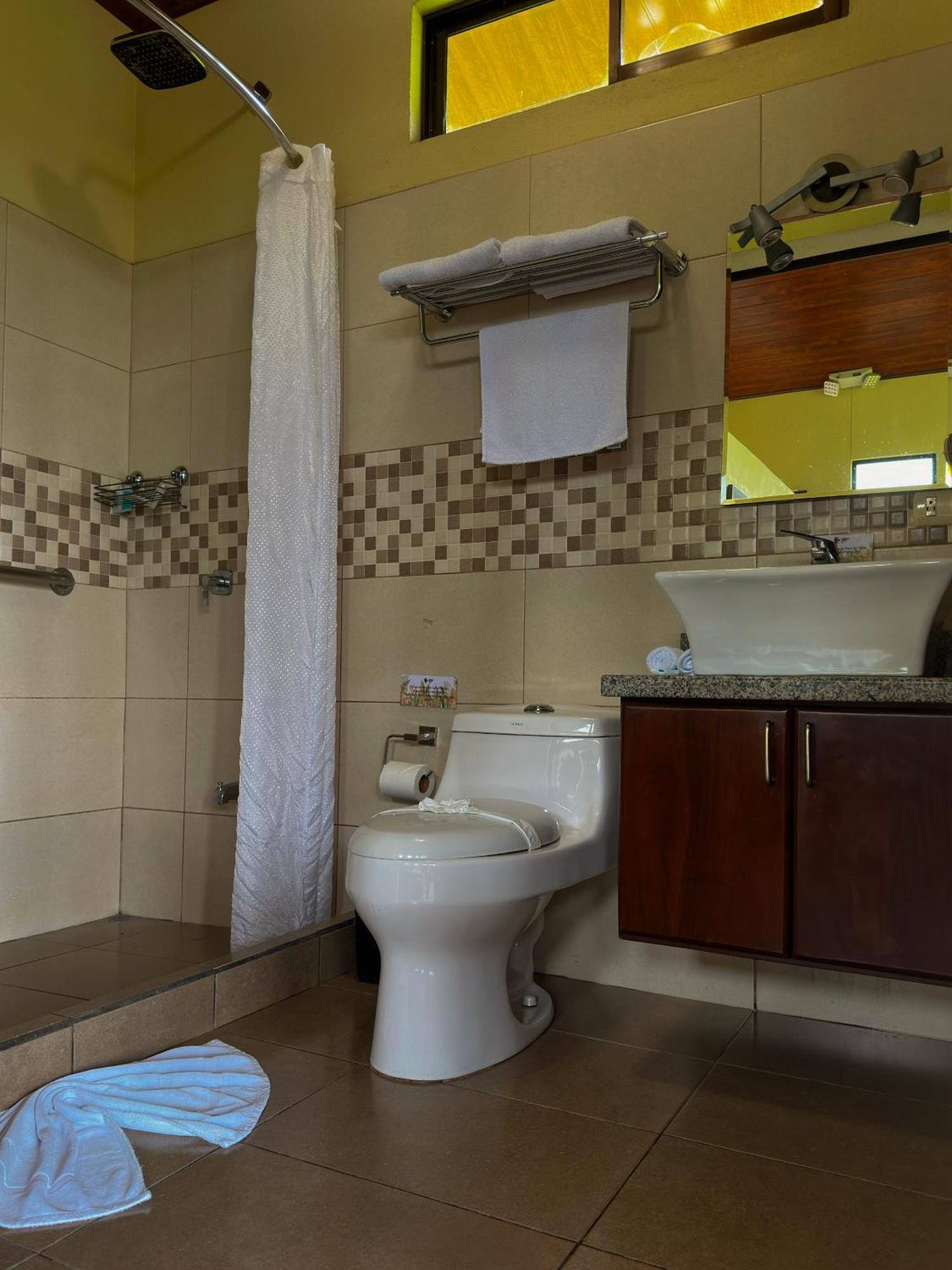 Arenal Roca Suites La Fortuna Екстер'єр фото